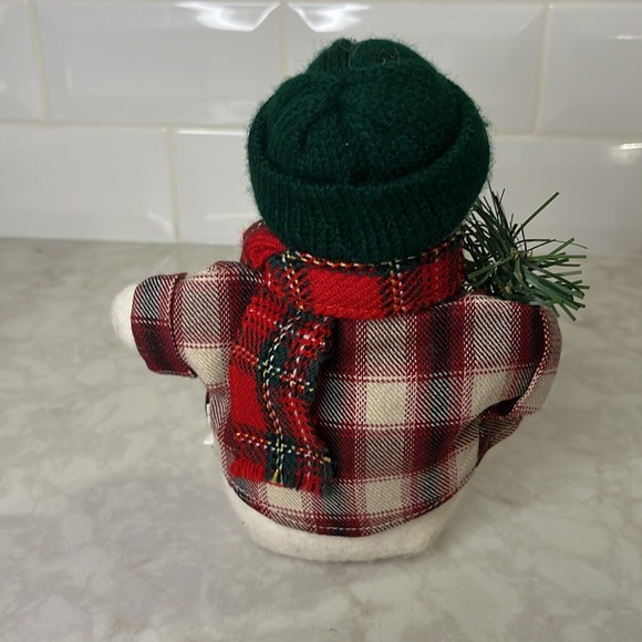 6.5” felt plush snowman with weighted bottom. - Picture 4 of 6